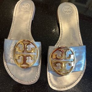 Tory Burch silver slides logo leather sandals 9
